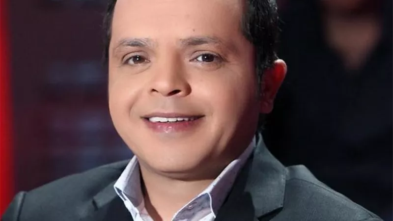 محمد هنيدى يهنئ دينا الشربينى بمسلسلها الجديد 