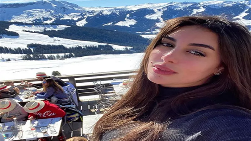 ياسمين صبرى تخطف الأنظار فى أحدث ظهور