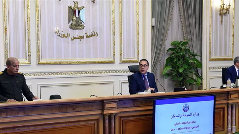 تفاصيل إجتماع رئيس الوزراء بـ اللجنة العليا لإدارة أزمة فيروس 