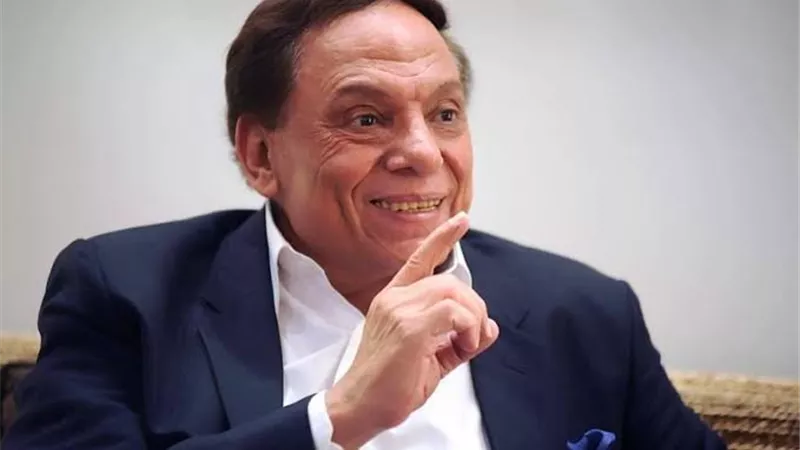 شاهد.. اول ظهور لابنة الزعيم عادل امام