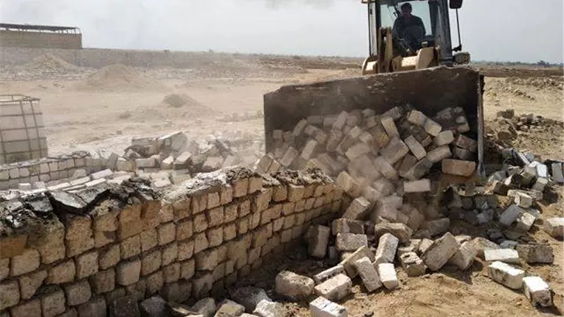 محافظ المنيا : ازالة التعديات على اراضى الدولة مستمرة