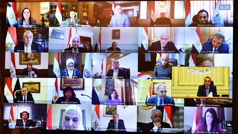 7 قرارات مهمة لمجلس الوزراء خلال اجتماعه اليوم.. تعرف عليها