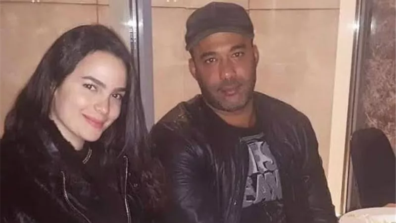 خطيبة هيثم أحمد زكي تعود مجددا بعد فترة اختفاء طويل