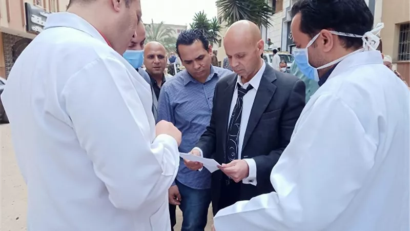 بعد نشره فيديو كاذب.. إحالة طبيب ديرب نجم للتحقيق