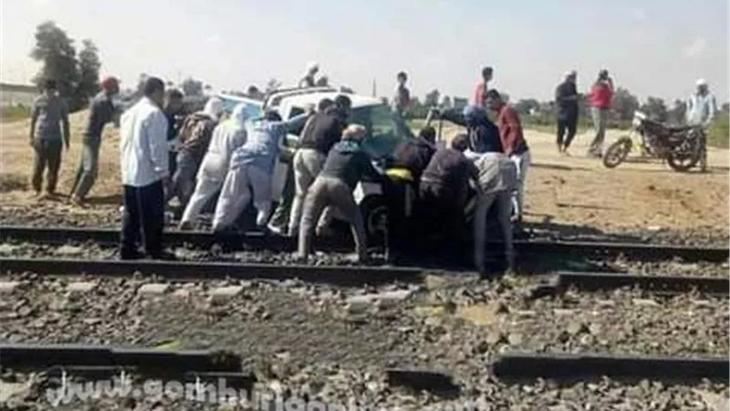 اصطدام قطار بسيارة نصف نقل ومصرع قائدها في الإسماعيلية