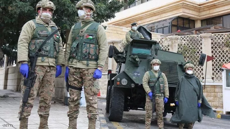 الاردن :حظر كامل الجمعة والسبت والجزائر تعلن ارتفاع وفيات كورونا الى 104