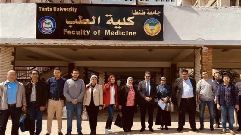 10 من اعضاء هيئة التدريس 