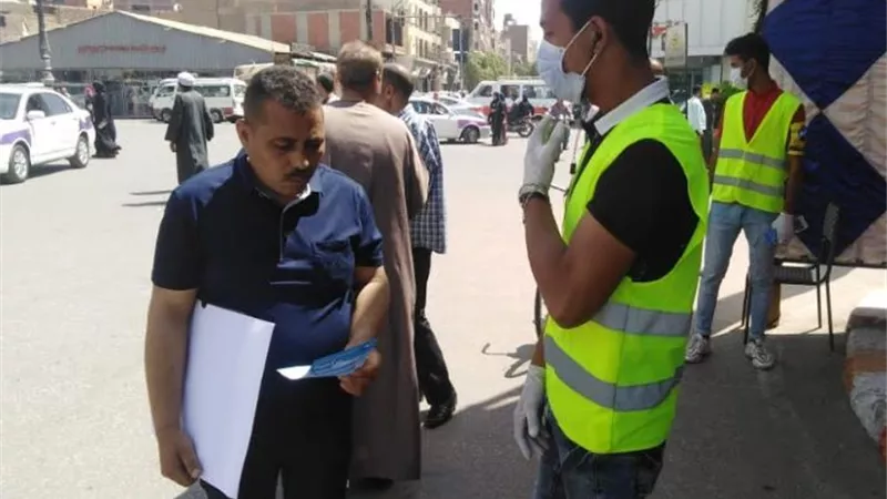 مستقبل وطن بقنا يواصل أعمال التعقيم للمدارس ودور العبادة والمنشآت العامة