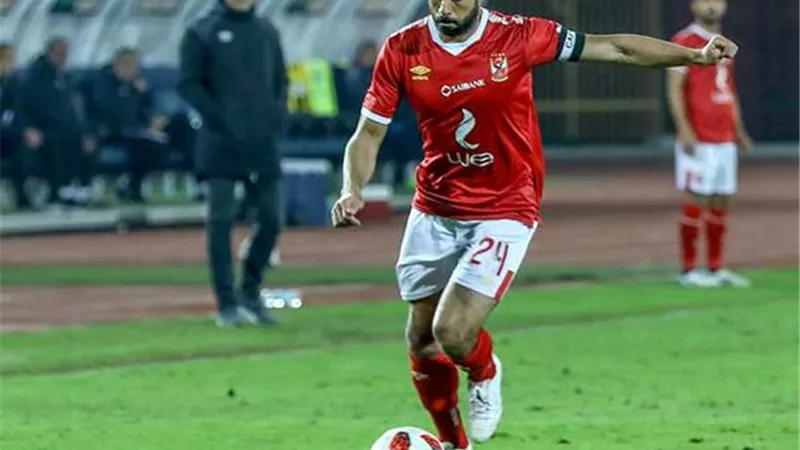 حقيقة مفاوضات الاهلى مع احمد فتحى بعد تراجع بيراميدز التعاقد معه