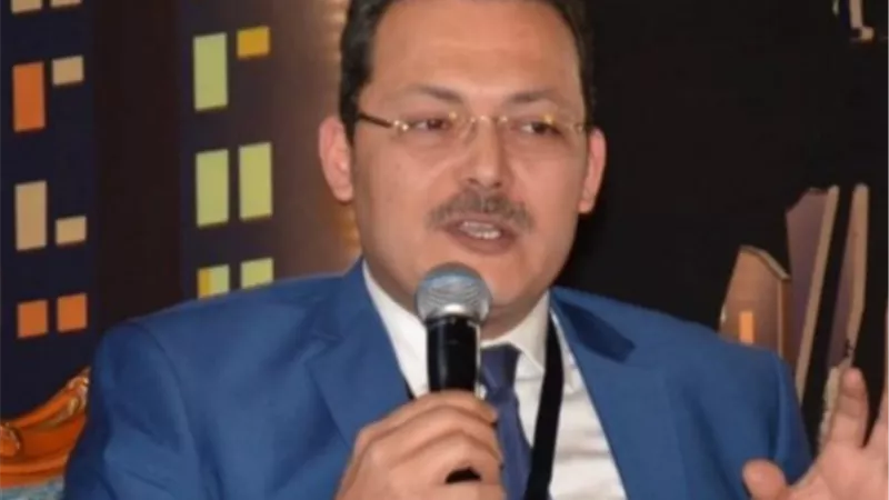 خبير مالي: الرئيس يواجه أزمة كورونا بدعم اقتصادي كبير