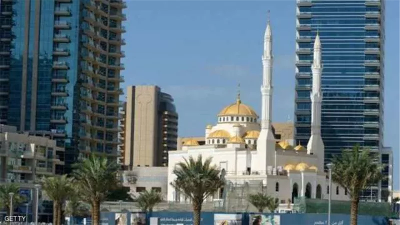 لكبح انتشار كورونا.. الإمارات تمدد إغلاق المساجد ودور العبادة