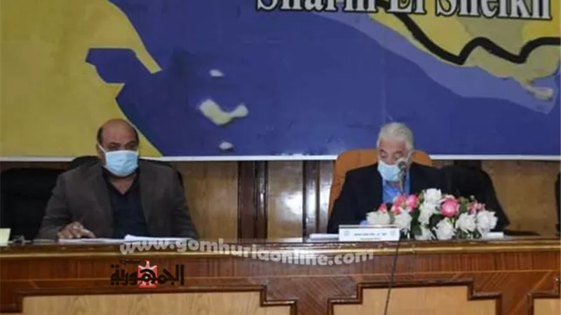 محافظ جنوب سيناء يتراس اجتماع المتابعه الدوريه للمشروعات