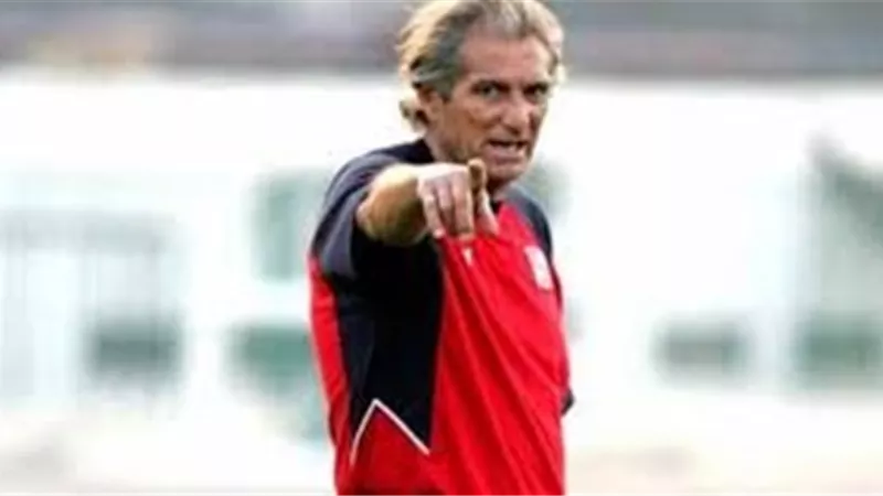 مانويل جوزيه حزين على رحيل أحمد فتحي عن الأهلي