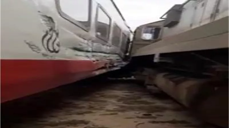 تصادم قطارين فى منطقة غزال بمرسى مطروح دون إصابات بين الركاب