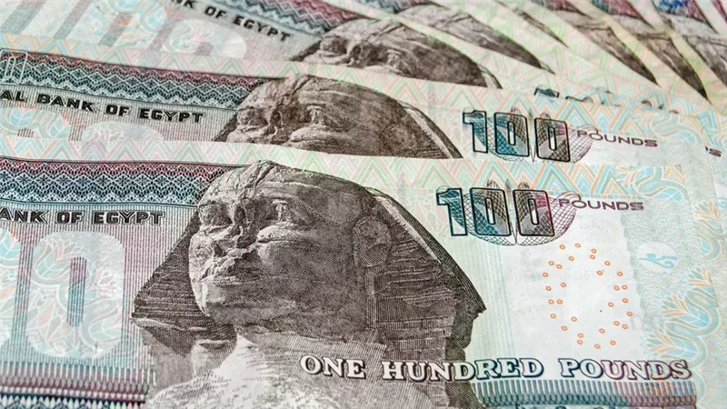 تعرف على طريقة تنظيف العملات النقود لتفادى كورونا