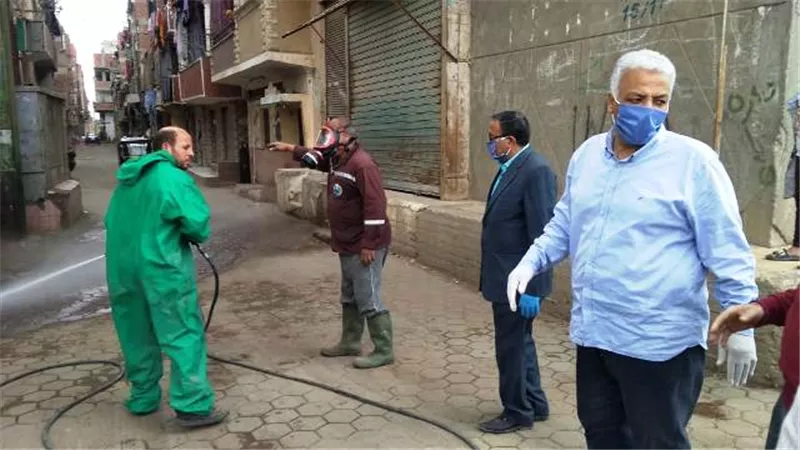 تفاصيل القصة الكاملة لتطبيق الحجر الصحى لشارع مهنى فى شبرا الخيمة.. بالصور