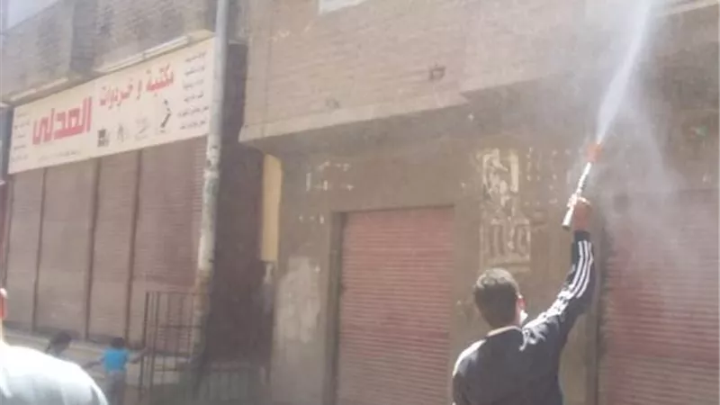 لمواجهة كورونا تطهير و تعقيم ٣٠ شارع بنقادة .صور
