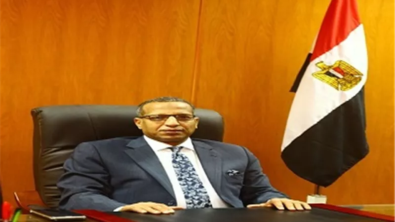 مجلس جامعة الأقصر يقرر التبرع بنسبة 25% من رواتب الأساتذة لـ