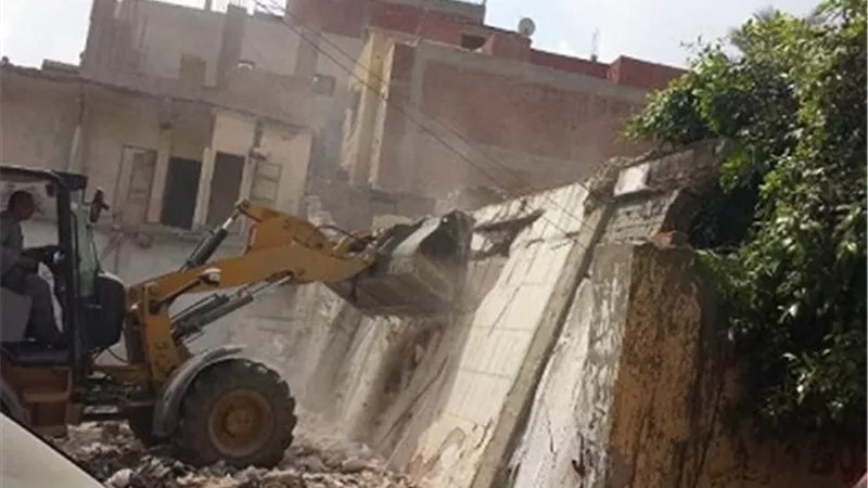 ازالة 90 حالة تعدى على الأراضى الزراعية..وإحالة المخالفين للنيابة العسكرية