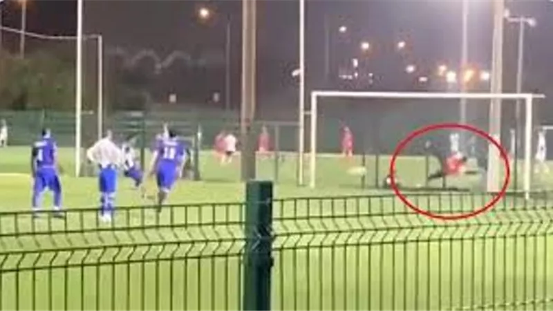 تصد خرافي لركلة جزاء ..فيديو