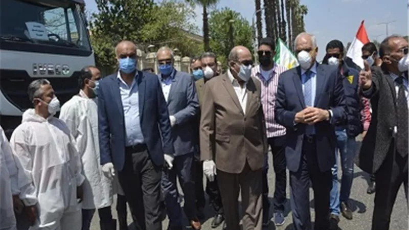 محافظ الجيزة يقود حملات التطهير والتعقيم لشوارع بولاق والعمرانية والطالبية وجنوب والوراق