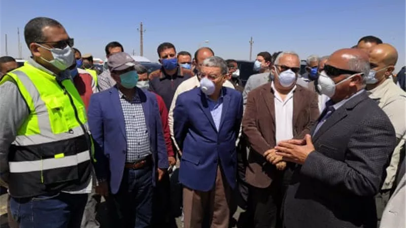 وزير النقل يتفقد محور سمالوط وطريق الصعيد
