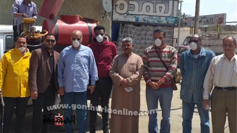 بمبادرة النائب طارق متولي.. تطهير قرية ابوسيال للوقاية من الفيروس القاتل