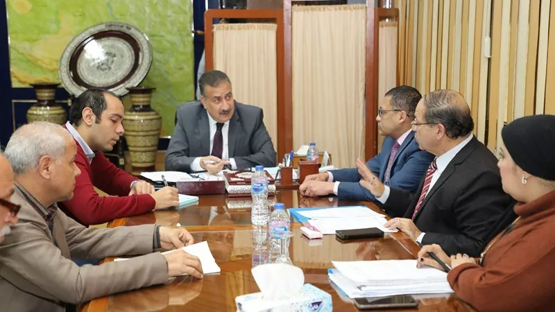 تجهيز مركز اليونسكو والمدرسة الفندقية بقويسنا لإستقبال الحالات البسيطة إكلينيكيا بفيروس كورونا ومستشفى الباجور لعزل الإيجابى
