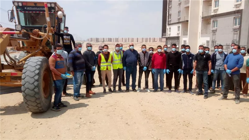 الإسكان: تجهيز مركز طبي لتوفير الرعاية الطبية للعاملين بمدينة العبور الجديدة