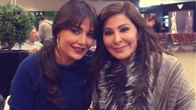 سيرين عبد النور توجه رسالة لـ إليسا بعد إعلان ديانتها