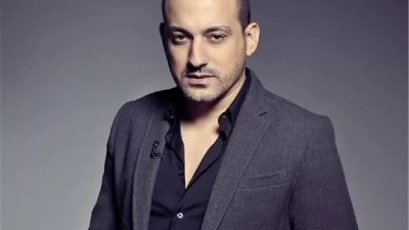 محمد دياب ينعى الفنانة دنيا عبد العزيز فى وفاة والدتها بعد صراع مع السرطان
