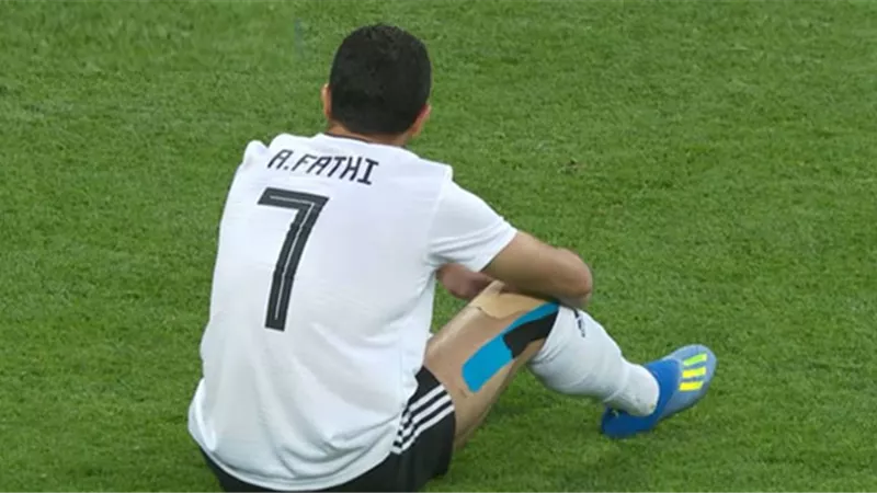 قرار الفيفا يحرم بيراميدز من قيد أحمد فتحى .. تعرف على التفاصيل