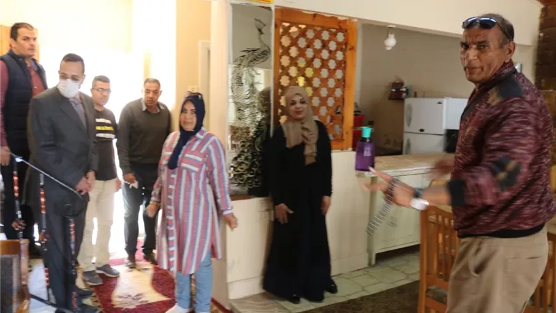 محافظ شمال سيناء يزور دار الوهاب الخيرية بالعريش