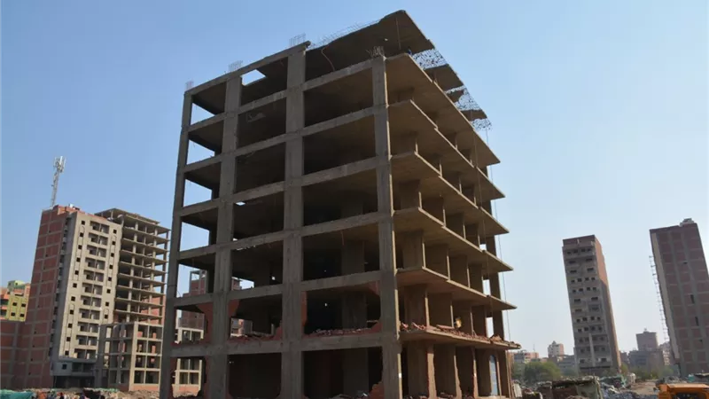 حملة إزالات مكبرة على المباني المخالفة بمركز ومدينه بنها