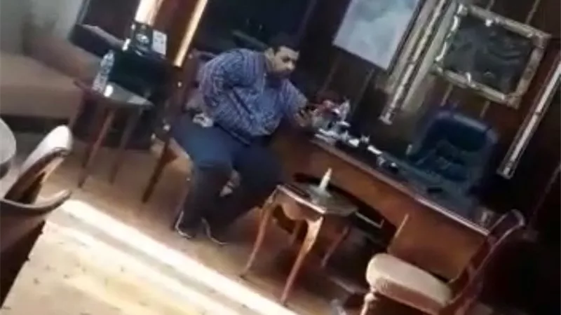 مشاجرة واشتباك بالايدي بين سكرتير عام محافظة الدقهلية وعضو مجلس شعب سابق