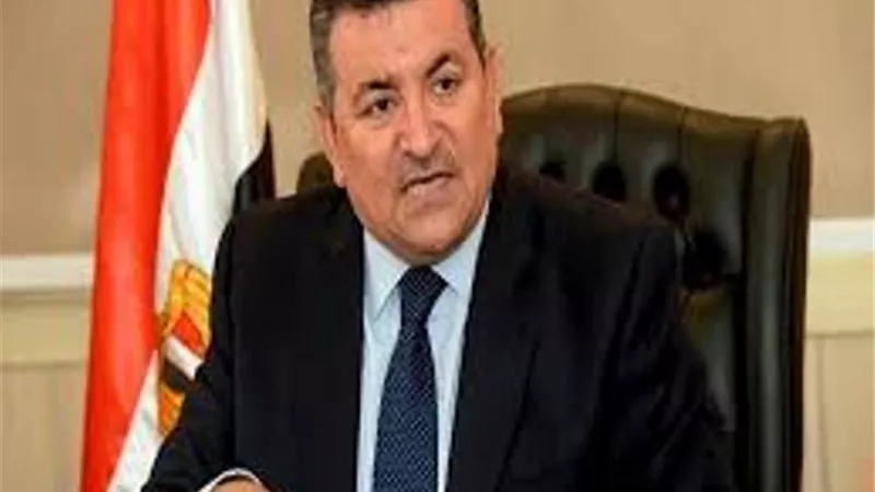 وزير الاعلام: لجنة ازمة فيروس كورونا تجتمع غدا لمناقشة عودة الزحام للشوارع