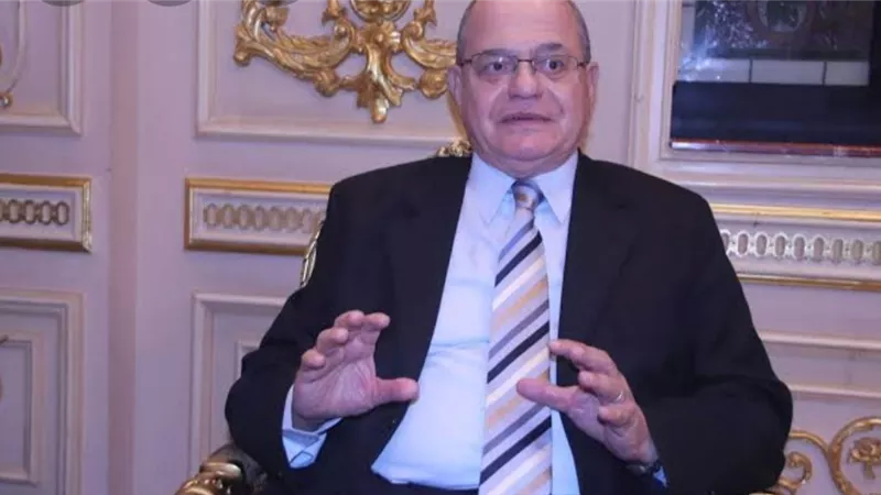 الدكتور حسن بسيونى يتقدم بطلب إحاطة لفرض حظر تجوال كامل من الخميس إلى الثلاثاء المقبل