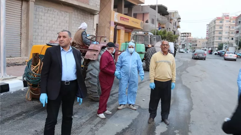مواصلة أعمال تطهير وتعقيم مدينة العريش بشمال سيناء