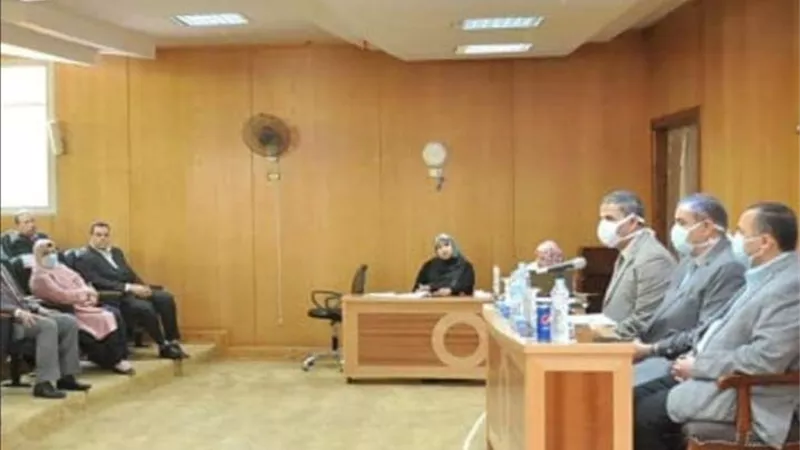قيادات جامعة كفرالشيخ تتبرع بـ20% من الرواتب لصندوق تحيا مصر