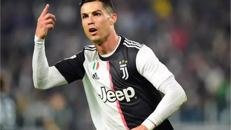 رونالدو يعود إلى ملعب ماديرا البرتغالى