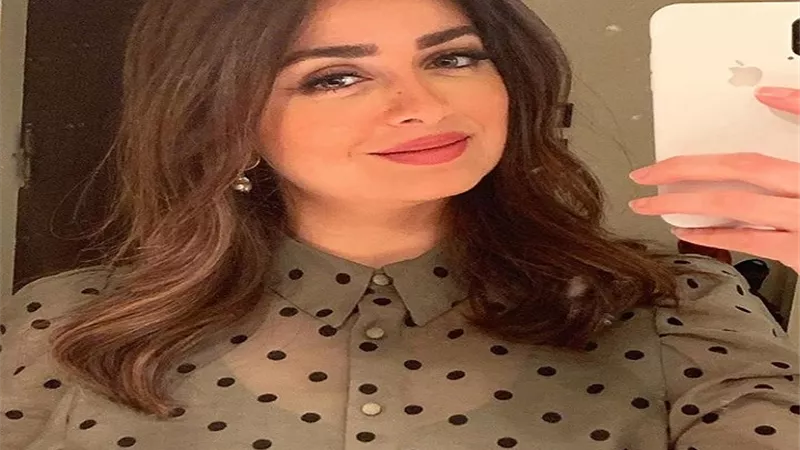 هبه مجدى تخطف قلوب متابعيها بإطلالة ساحرة