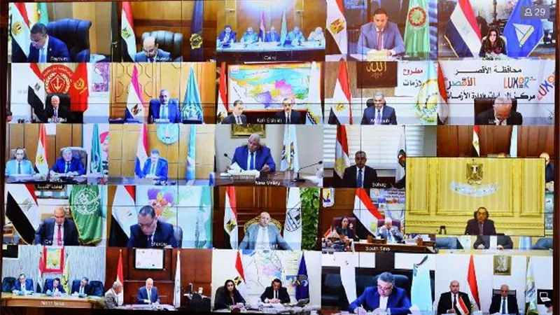 محافظ كفر الشيخ يطمئن رئيس الوزراء باستقرار الأوضاع الصحية وصرف مستحقات العمالة الغير منتظمة