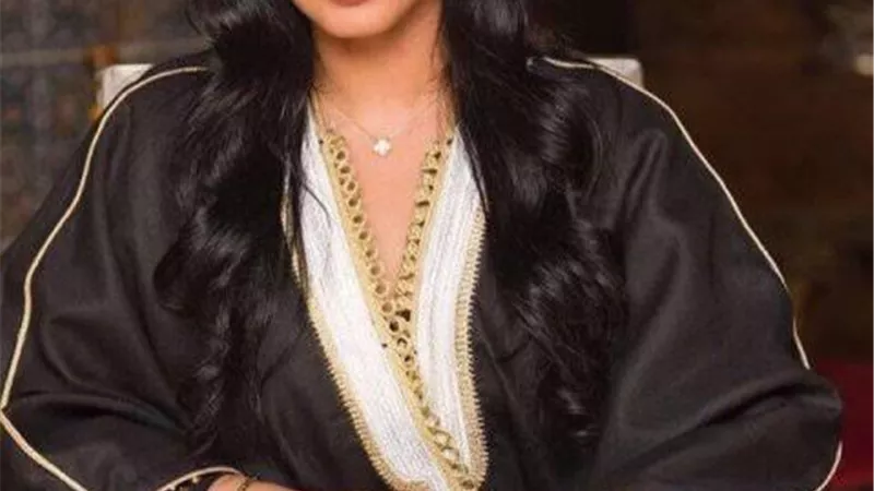 كيف نجت الفنانة السعودية ريم عبد الله من حريق هائل بشقتها.. فيديو