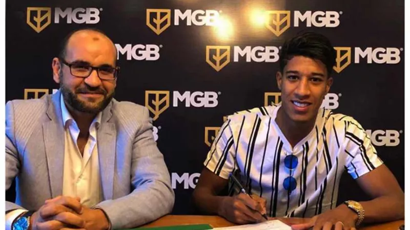 شوبير: أزمة ستواجه الزمالك بشأن حميد أحداد