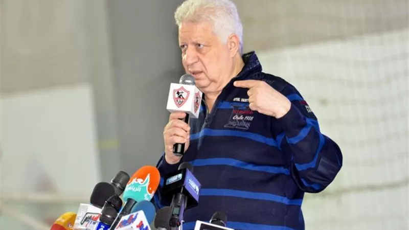 مرتضى منصور لـ عمرو الجناينى مش هنكمل الدورى