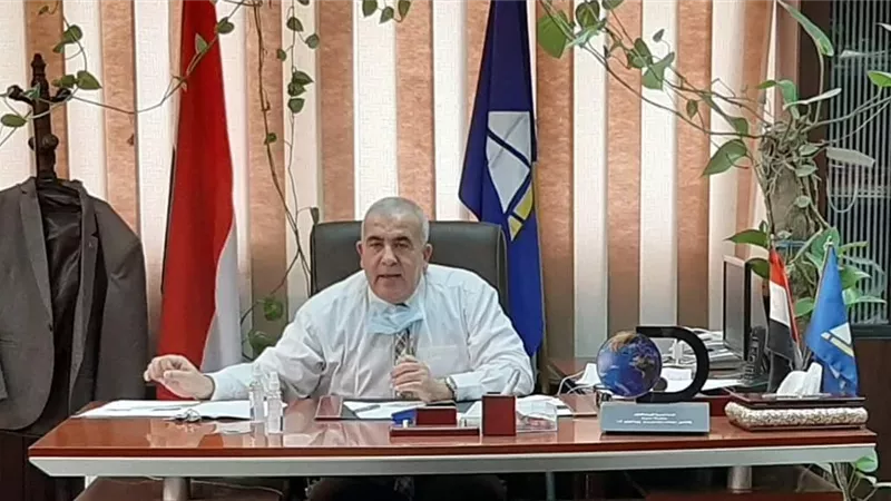 عثمان: التعليم مهنة الأنبياء ودور المعلم مهم لنشر الوعي الصحي