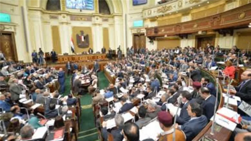 رئيس مجلس النواب يهنئ البابا تواضروس بعيد القيامة المجيد