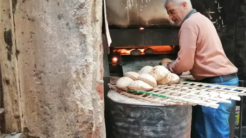 محافظ القاهرة جميع مخابز العاصمة تعمل بكامل طاقتها