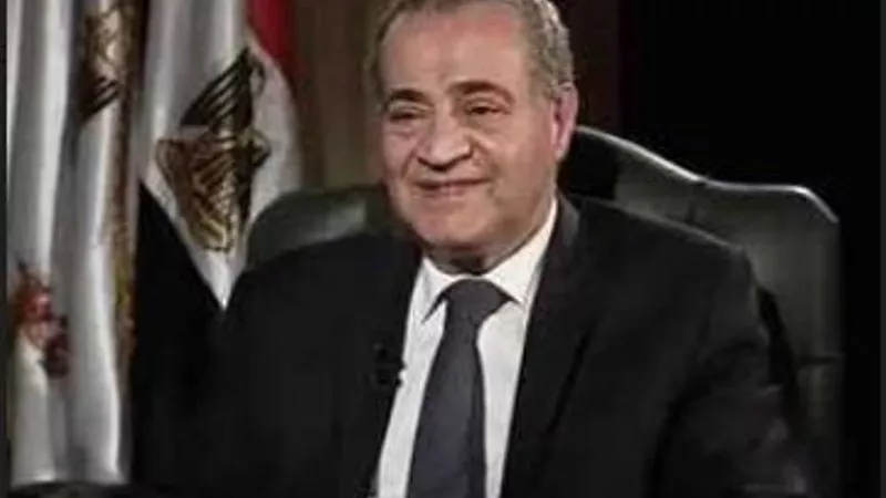 التموين تقرر تخفيض عددالمستهلكين داخل المنافذ لـ ٢٥٪؜