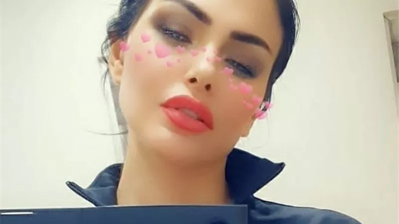 دارين حداد تشارك جمهورها أحدث إطلالتها